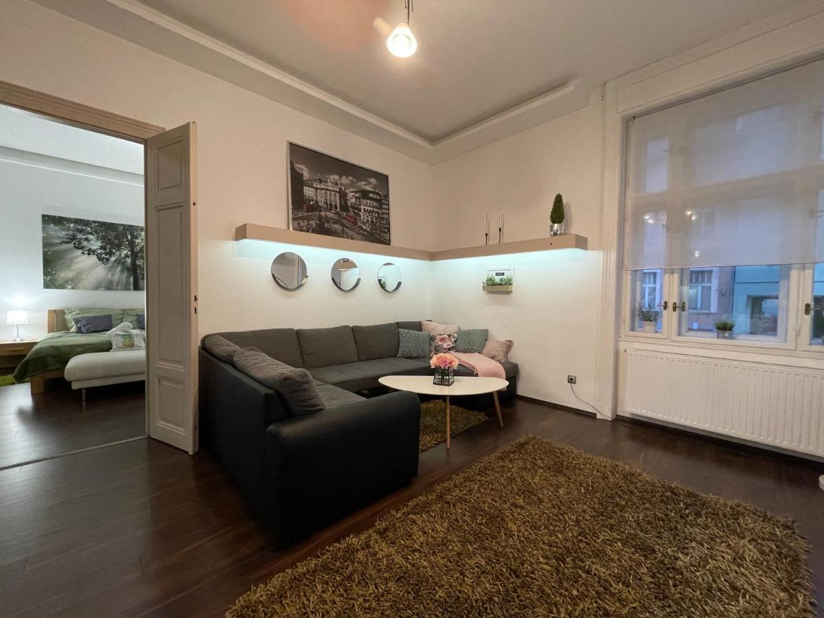 St3 Apartman Szeged Ngoại thất bức ảnh