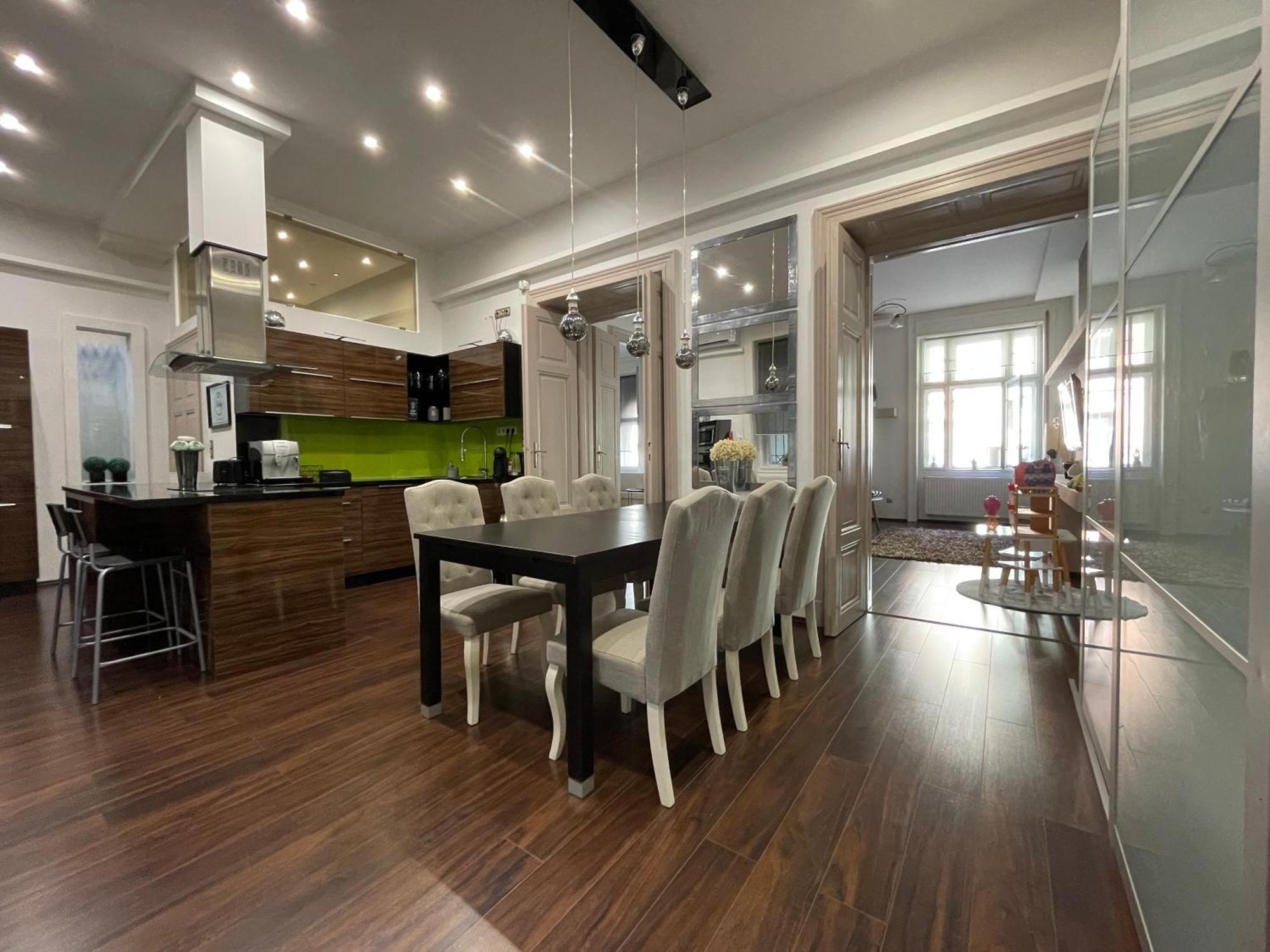 St3 Apartman Szeged Ngoại thất bức ảnh