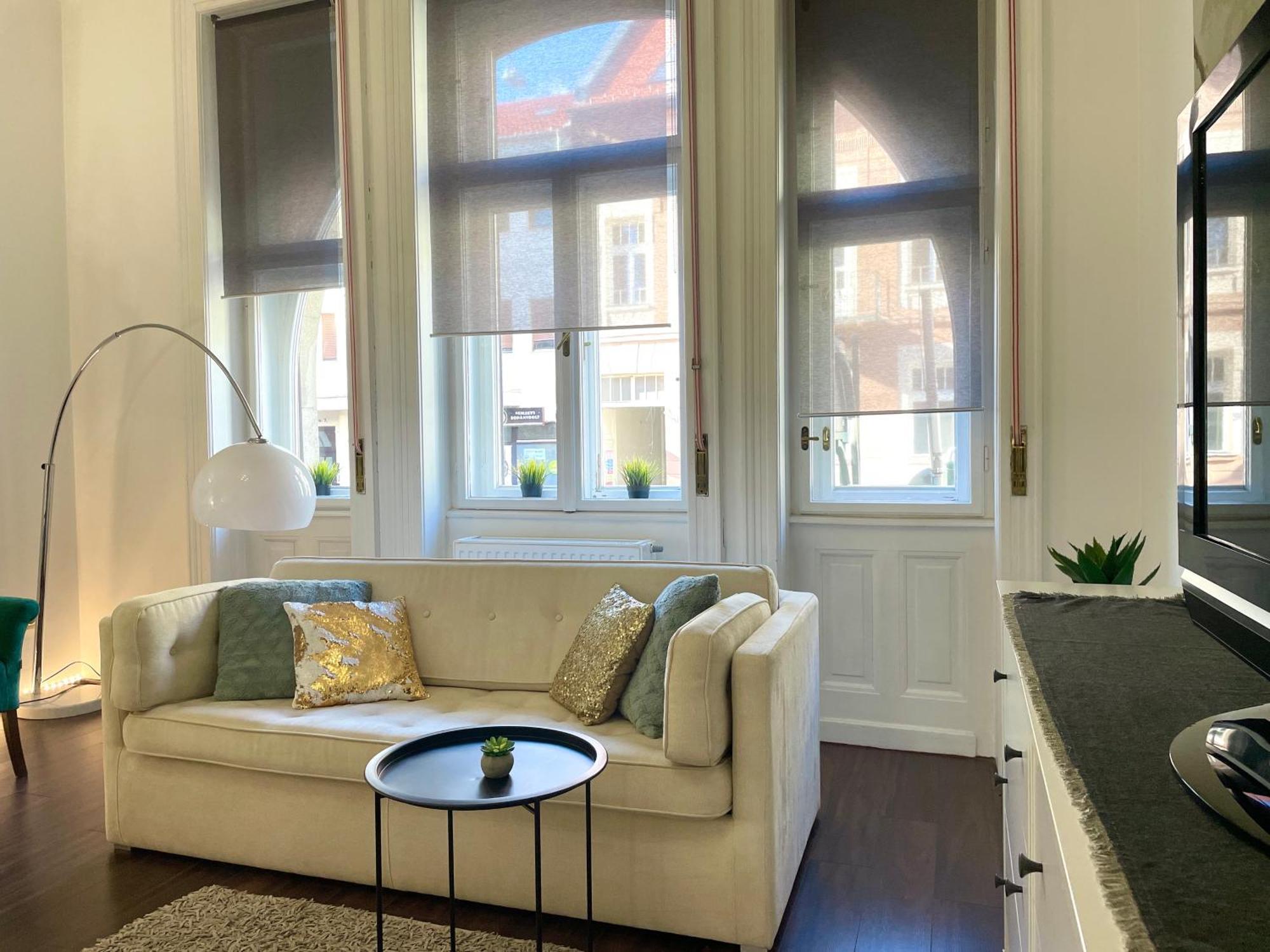 St3 Apartman Szeged Ngoại thất bức ảnh